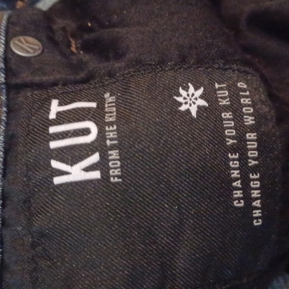 Kut from The kloth Hannah skirt size 10. Semi distressed.  Good used condition. - Picture 9 of 12